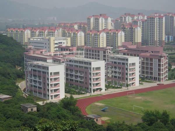 南沙開發(fā)區(qū)第二中學.jpg